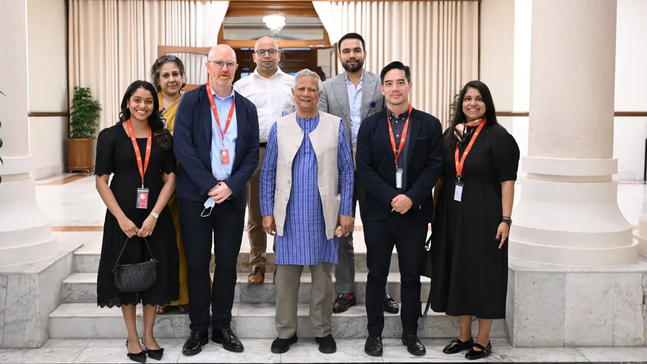 অপতথ্য মোকাবিলায় মেটাকে প্রধান উপদেষ্টার আহ্বান
