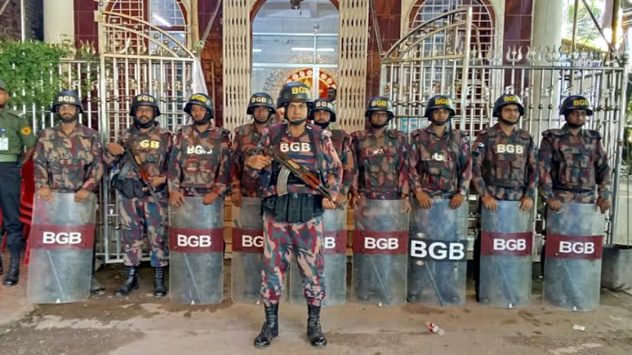 ২৮৫৭ পূজামণ্ডপের নিরাপত্তায় ৪৩০ প্লাটুন বিজিবি মোতায়েন